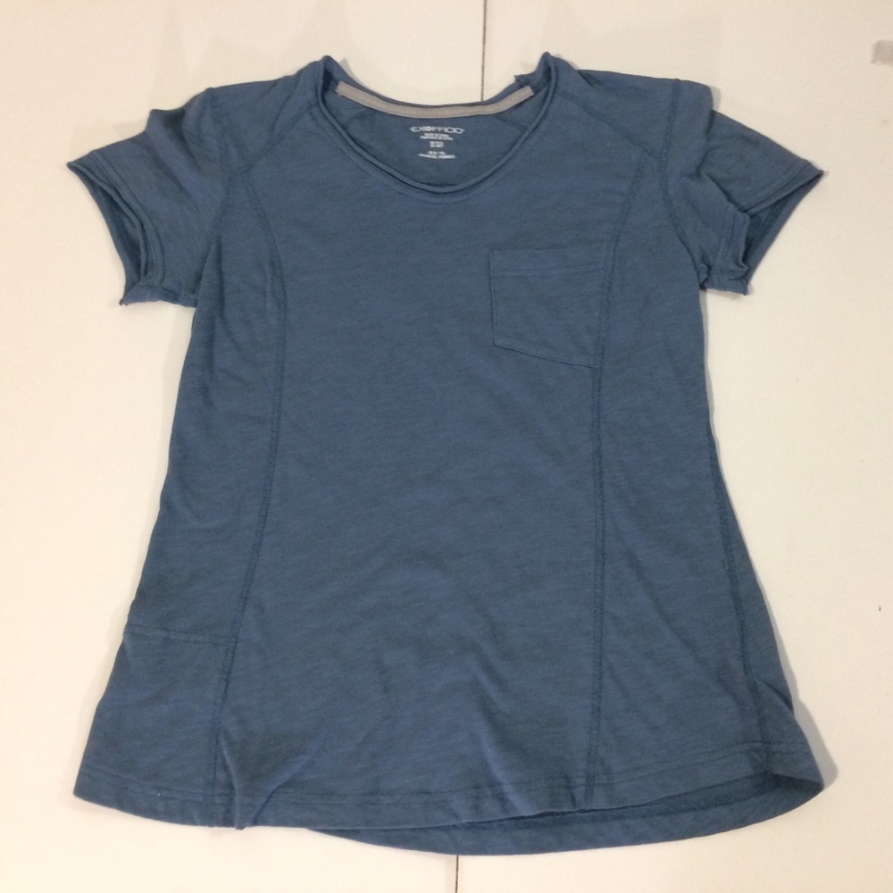 Exofficio womans M blue fitted s sleeve t shirt